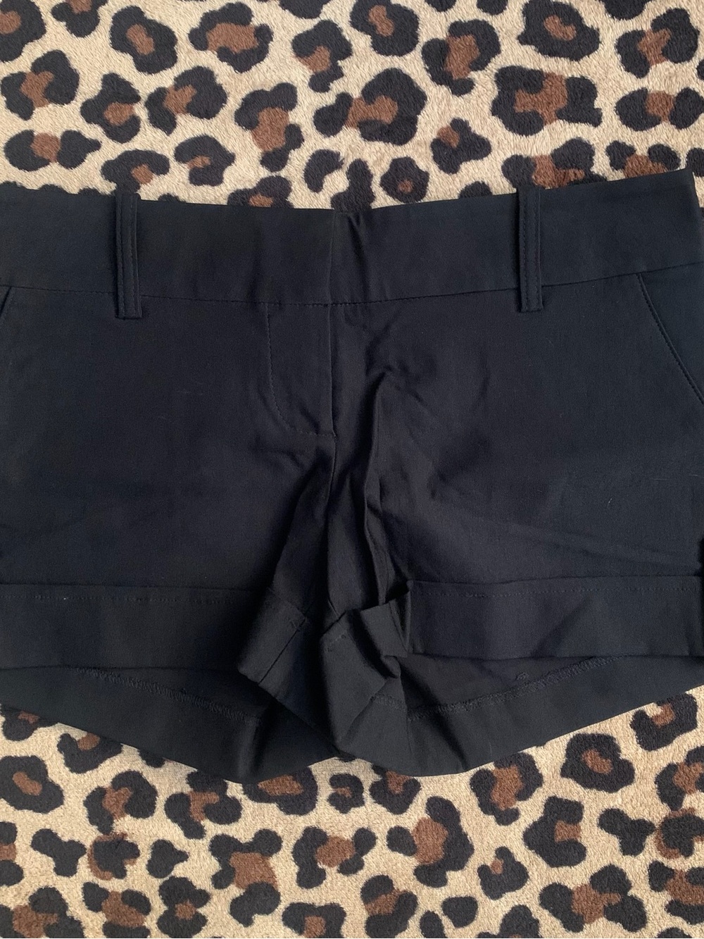 Wearhouse basic tailored black shorts NWT